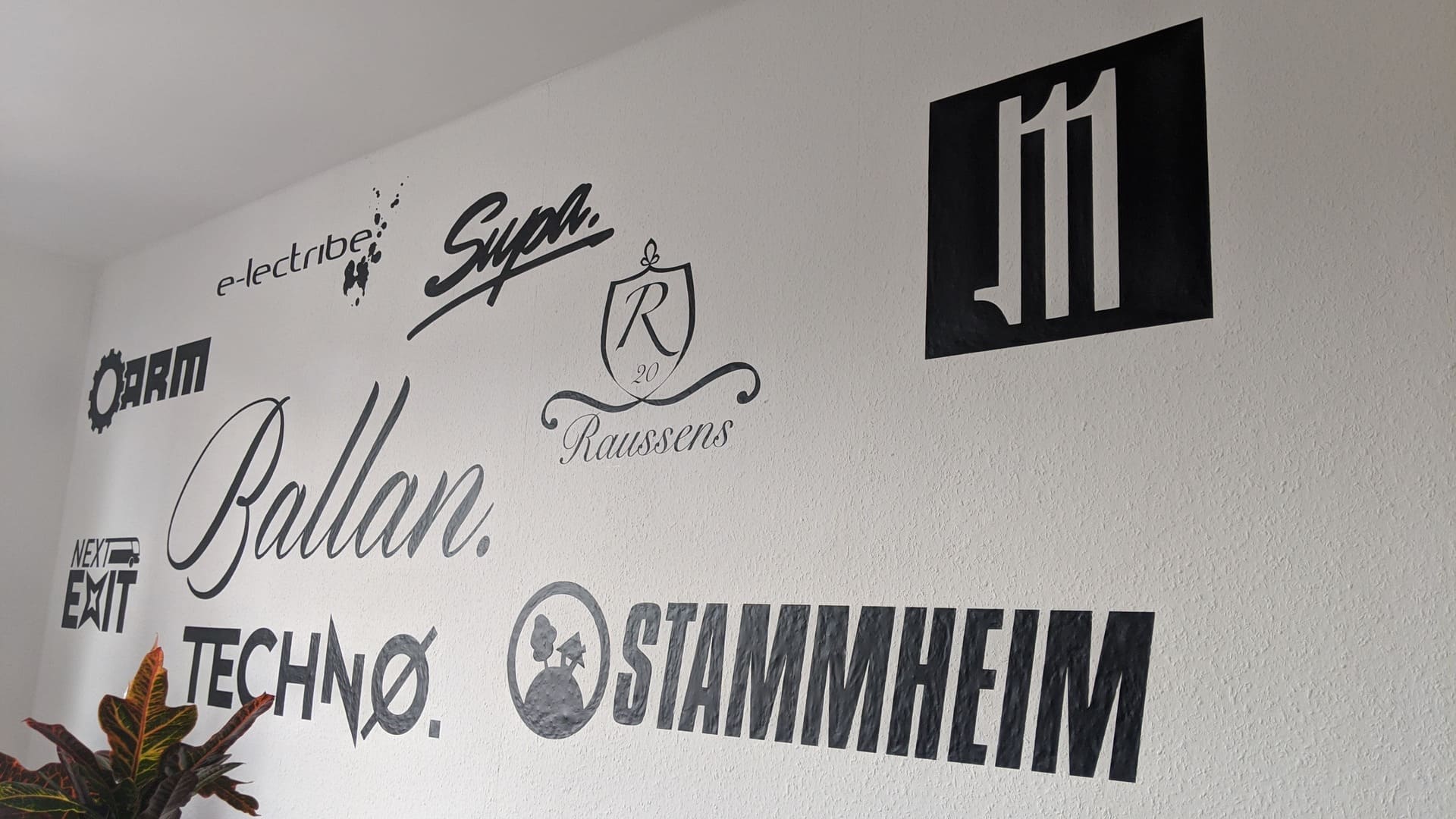 Wandtattoos aus Vinylfolie – Stoff³ Kassel